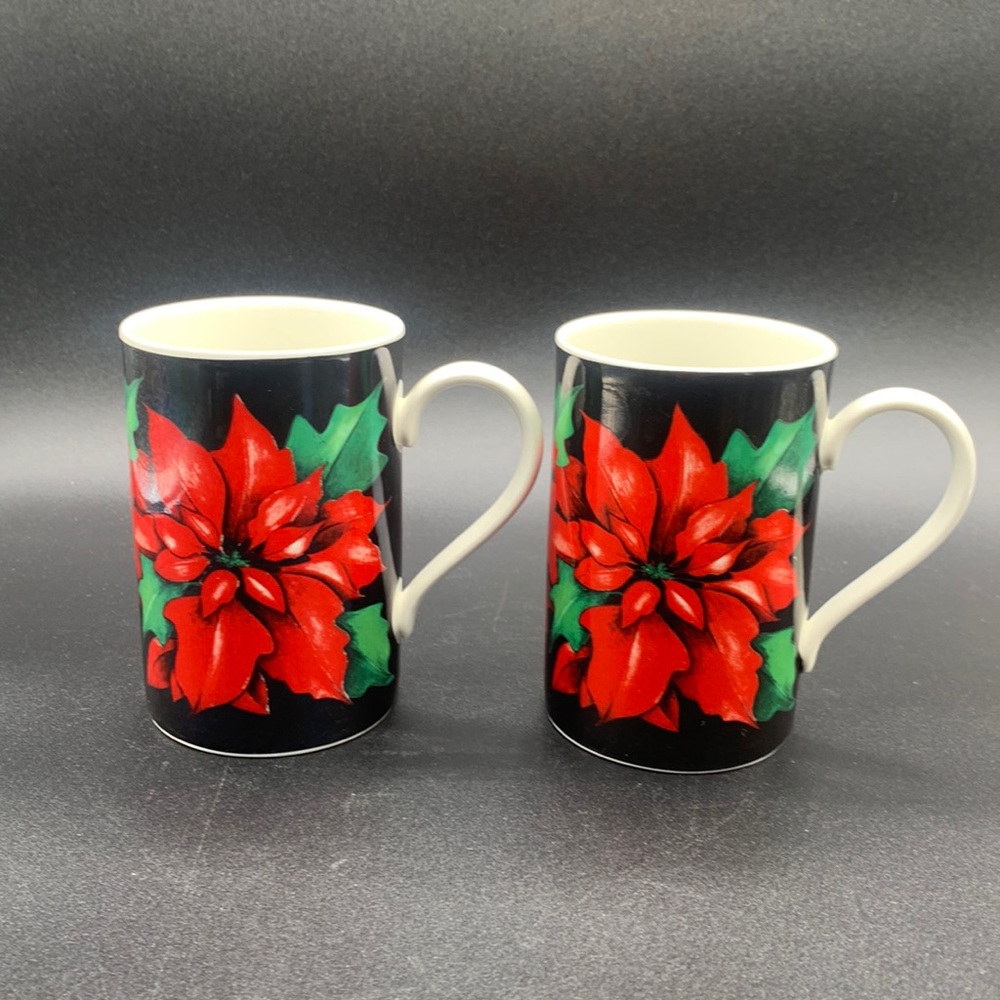 Pair of Dunoon Stoneware Scotland Poinsettia Design Coffee Cups